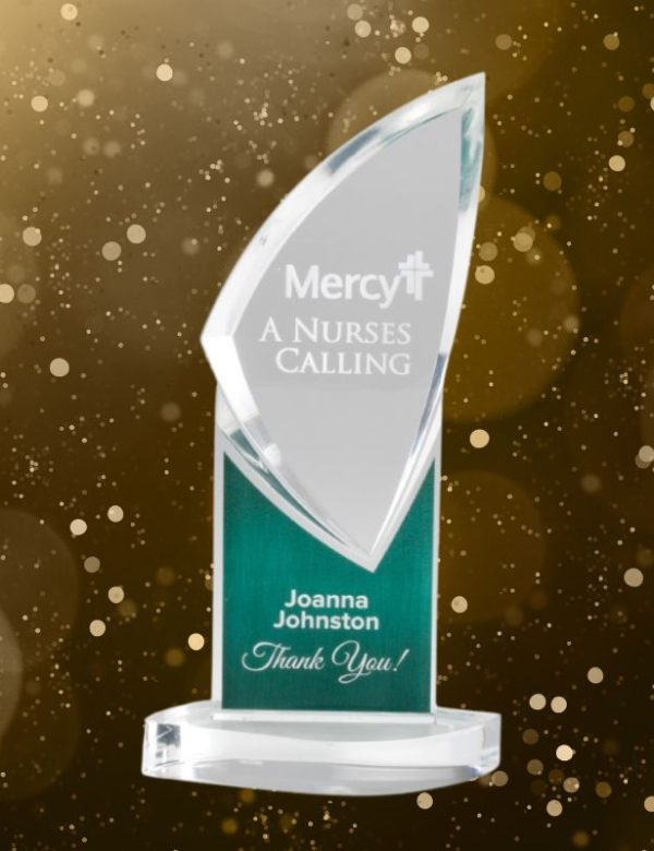 ELEGANT ACRYLIC AWARD FEATURING TWO LOCATIONS FOR ENGRAVING (1)